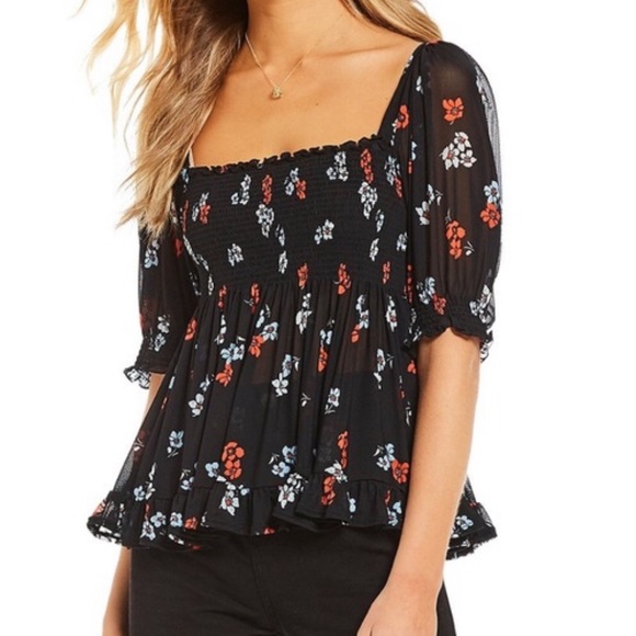 Free People Tops - Free People 🌸Host Pick🌸Delta Dawn Smocked Top